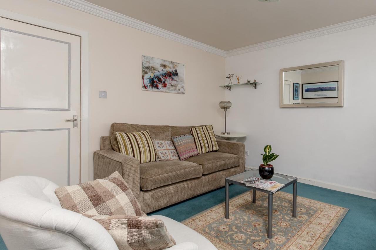 Joivy Chic Apartment In The Heart Of The Royal Mile Edinburgh Luaran gambar