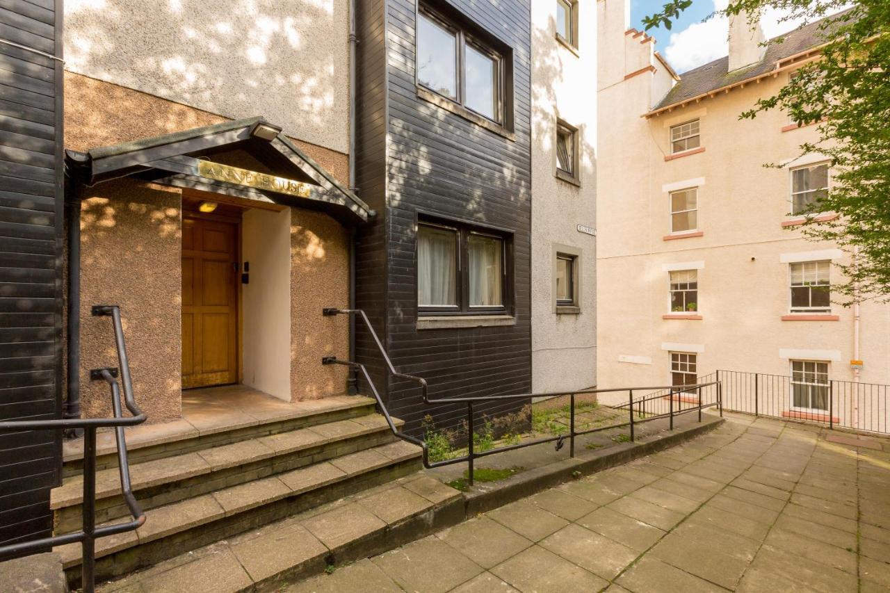 Joivy Chic Apartment In The Heart Of The Royal Mile Edinburgh Luaran gambar